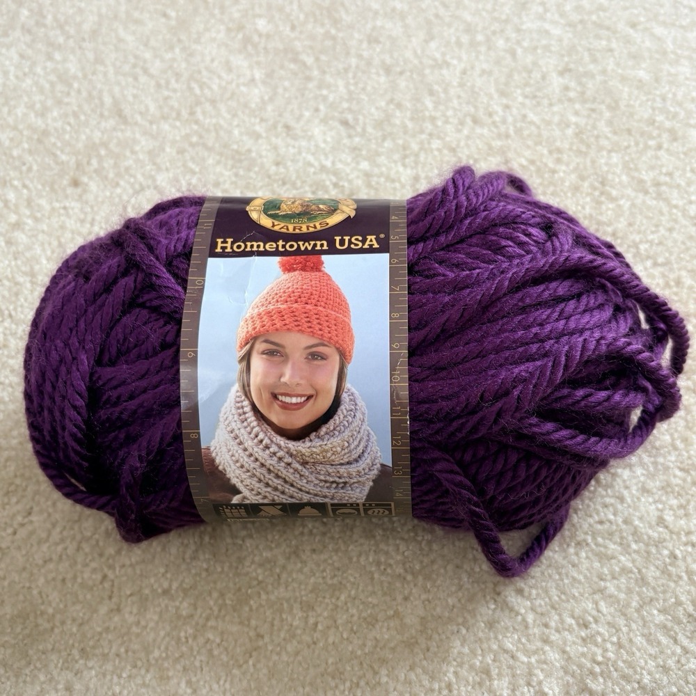 Lion Brand Yarn Hometown USA Portland Wine 5oz 81‎ Yd Super Bulky 6